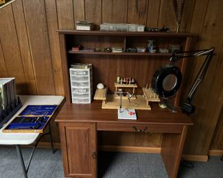 fishing tackle tying station