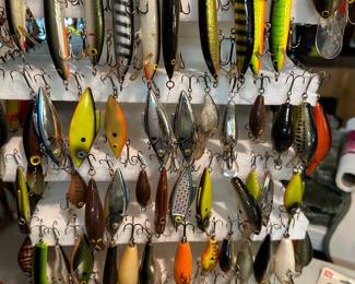 Fishing lures