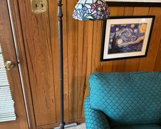Tiffany style floor lamp