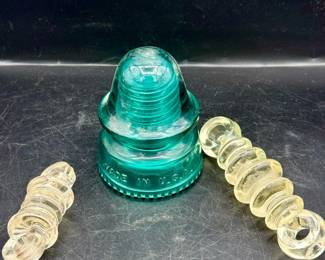 Hemingray Insulator Cap & (2) Clear Insulators 