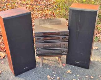 Sony Receiver And (2) Sony Tower Speakers
