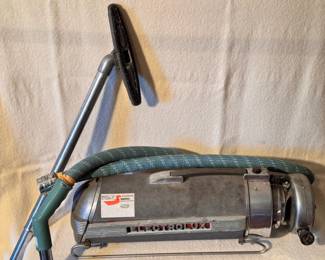 Electrolux Vacuum **TESTED
