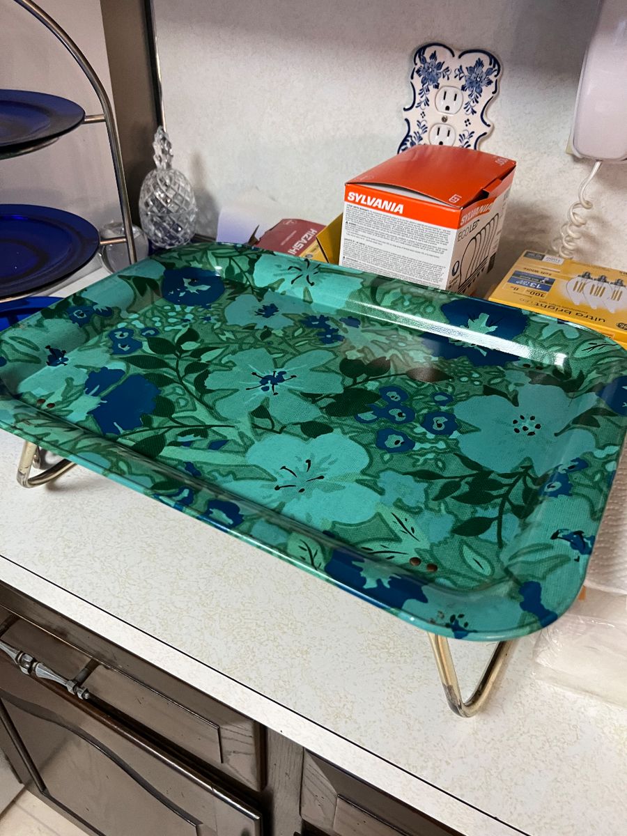 For the love of ELEPHANTS ! house is full to the starts on 10/25/2024