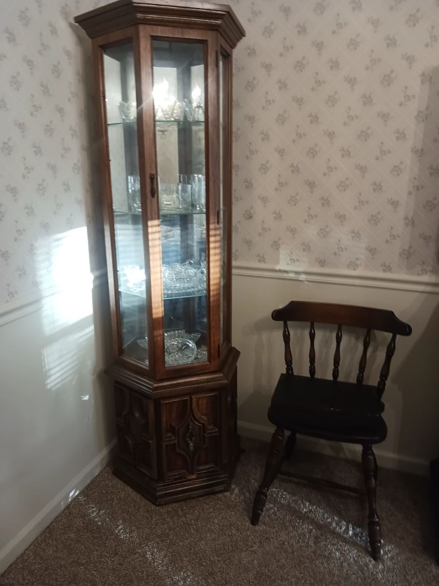 One Day Estate Sale On Parkland Drive in Florence starts on 10/23/2024