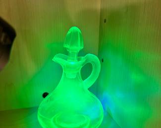 uranium glass