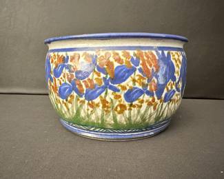 pottery bowl by Carris