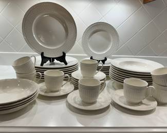 Mikasa Italian countryside 