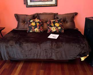 Adjusta Magic electric adjustable bed 