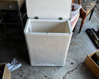 Vintage laundry hamper…wood 