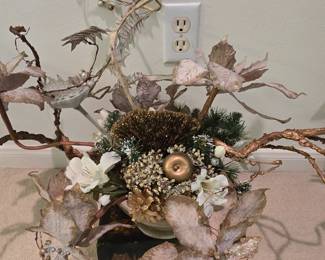 Christmas Artificial Arrangement 