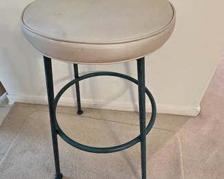 Single Bar Stool