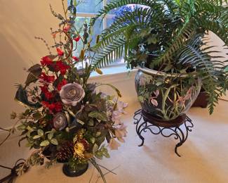 Artificial Plants and Flower Arrangement 