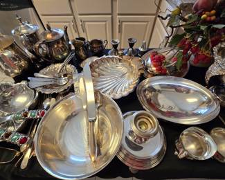 Silverplate Pieces 