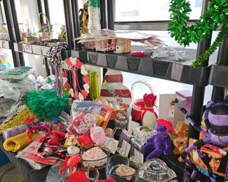 Sun room  fill a boxfor $25