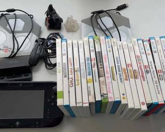 Wii U Gamepad No Consolew with Games and Accessories