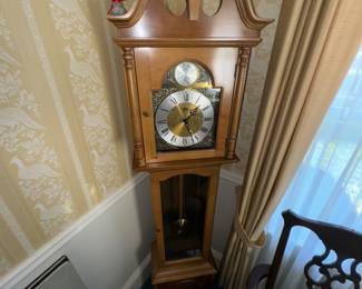 ittybitty grandfather / grandmother clock