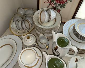 Sango Imperial Deluxe Laurel Gold