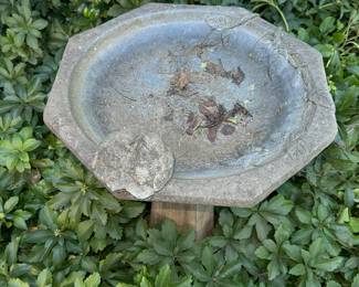Bird bath