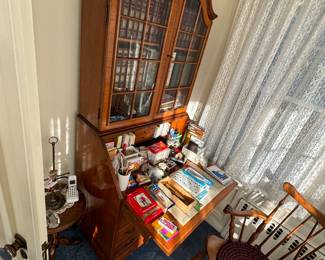 Lovely old desk Sold to family + College books sold to family (#353)