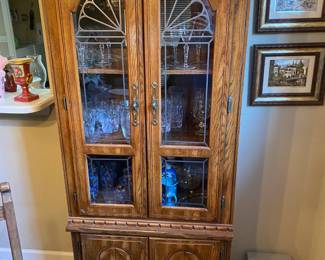 Display Hutch $ 138.00