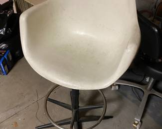 Scoop Chair $ 48.00