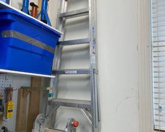 Werner 10' Step Ladder $ 84.00