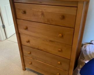 Dresser $ 180.00