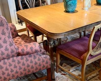 Beautiful matching chairs and the detail on the pedestal table is amazing!