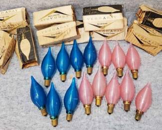 Vintage Verdaray Durated Lamps Pink and Blue Bulbs