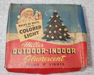 Vintage Royal Sylvania Fluorescent Christmas Lights