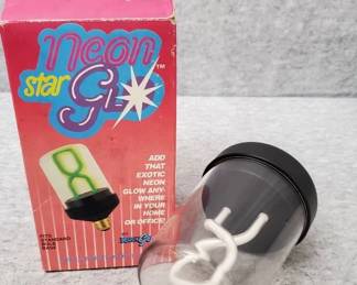 Neon Star Glo Light Bulb