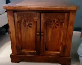 Pair of end tables