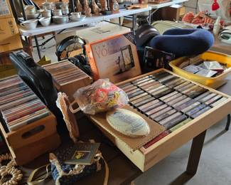 Cassette tapes, cds