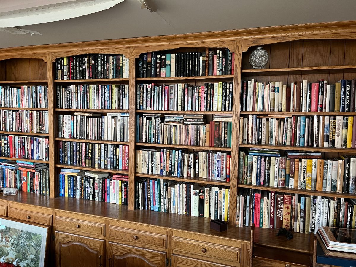 Excellent Sale in Alto! Hunting/Fishing,... starts on 11/1/2024