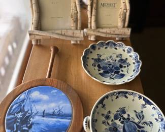 Selection of Delft pottery.