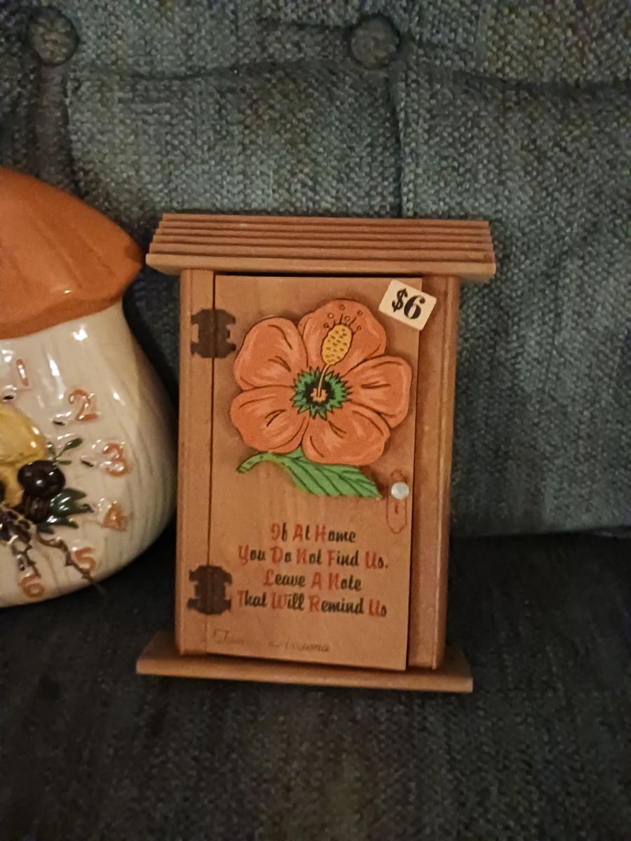 HAVEN ESTATE SALES IN DOUGLASVILLE! VINTAGE... starts on 11/1/2024