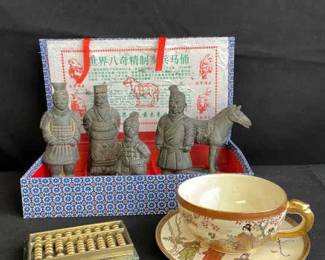 Box of Qin Dynasty Ceramic Figurines * Teacup / Saucer * Singapore Hotel Tiny Abacus
