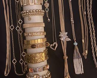 More bracelets & necklaces!