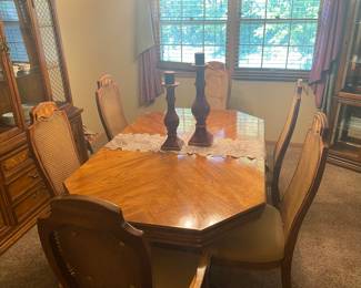 Dining set with 6 chairs: 4 side chairs & 2 host chairs with back cushions