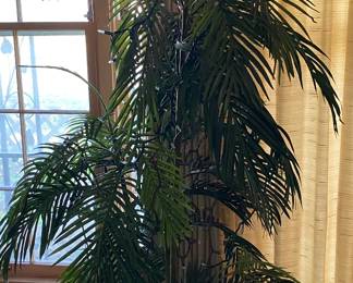 6’ vintage plastic plant