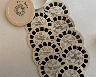 9 Vintage View-Master fairy tale discs
with case