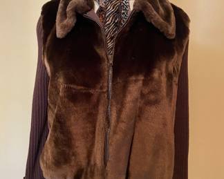 Faux fur brown zip up sweater