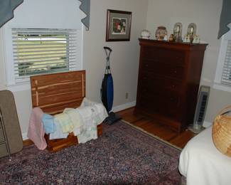 Vaughan Bassett Dresser & Cedar Chest