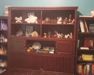 Pottery barn bed set queen with book cases 