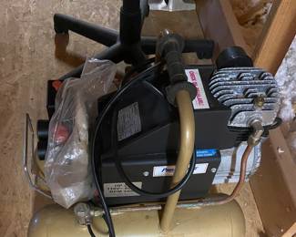 Air compressor