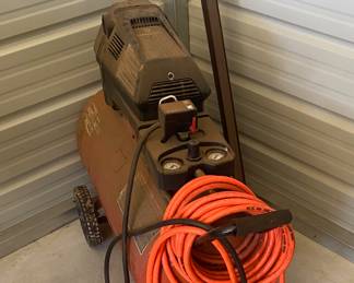 Air compressor