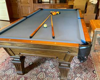Olhansen Pool Table
