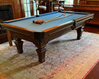 Olhansen Pool Table