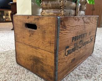 Antique GAMBLE SHOGMO Inc #251 Wood Crate (St. Louis Park MN)