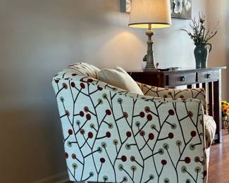 HILLCRAFT FURNITURE Accent Chair